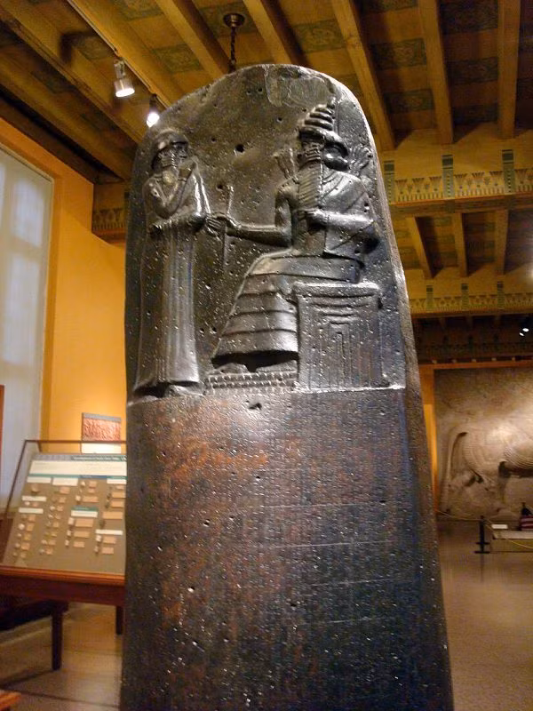 Bộ luật Hammurabi không chỉ có giá trị về nghiên cứu pháp lý mà còn là nguồn cứ liệu lịch sử phong phú, quý giá để nghịên cứu nền văn hoá Babylon và văn minh Lưỡng Hà cổ đại.