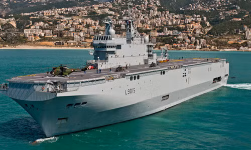 Tàu đổ bộ Mistral.