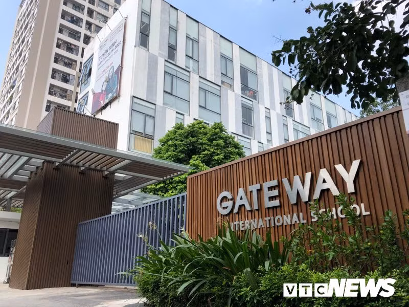 Lo nguyen nhan chua ket luan vu be trai bi bo quen tren xe truong Gateway tu vong
