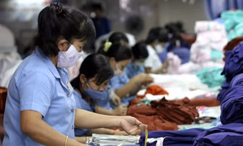 GDP bình quân đầu người của Việt Nam có thể bị Lào, Campuchia vượt qua.