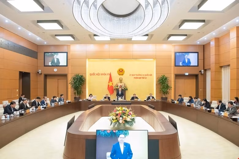 Ngày 10/3, UB Thường vụ Quốc hội cho ý kiến về nhiều dự án luật quan trọng Ngay 10/3, UB Thuong vu Quoc hoi cho y kien ve nhieu du an luat quan trong
