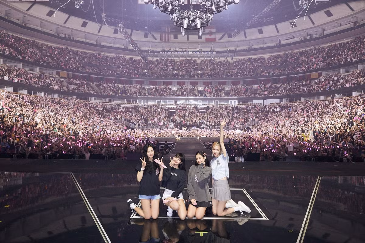 Nhieu show Kpop thua lo va tranh cai truoc ngay BlackPink toi Ha Noi-Hinh-2