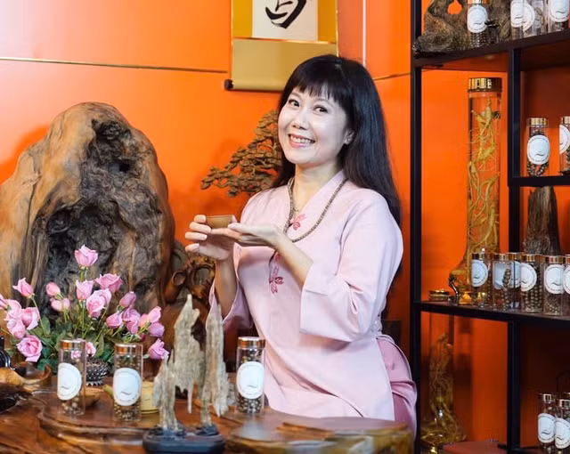 Huong Tuoi: Khong con duyen de dong ngung nguay, chanh chua-Hinh-3