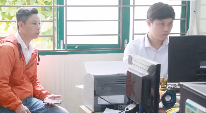 Da Nang: Giai quyet ho so cho dan khong duoc doi ho khau-Hinh-2
