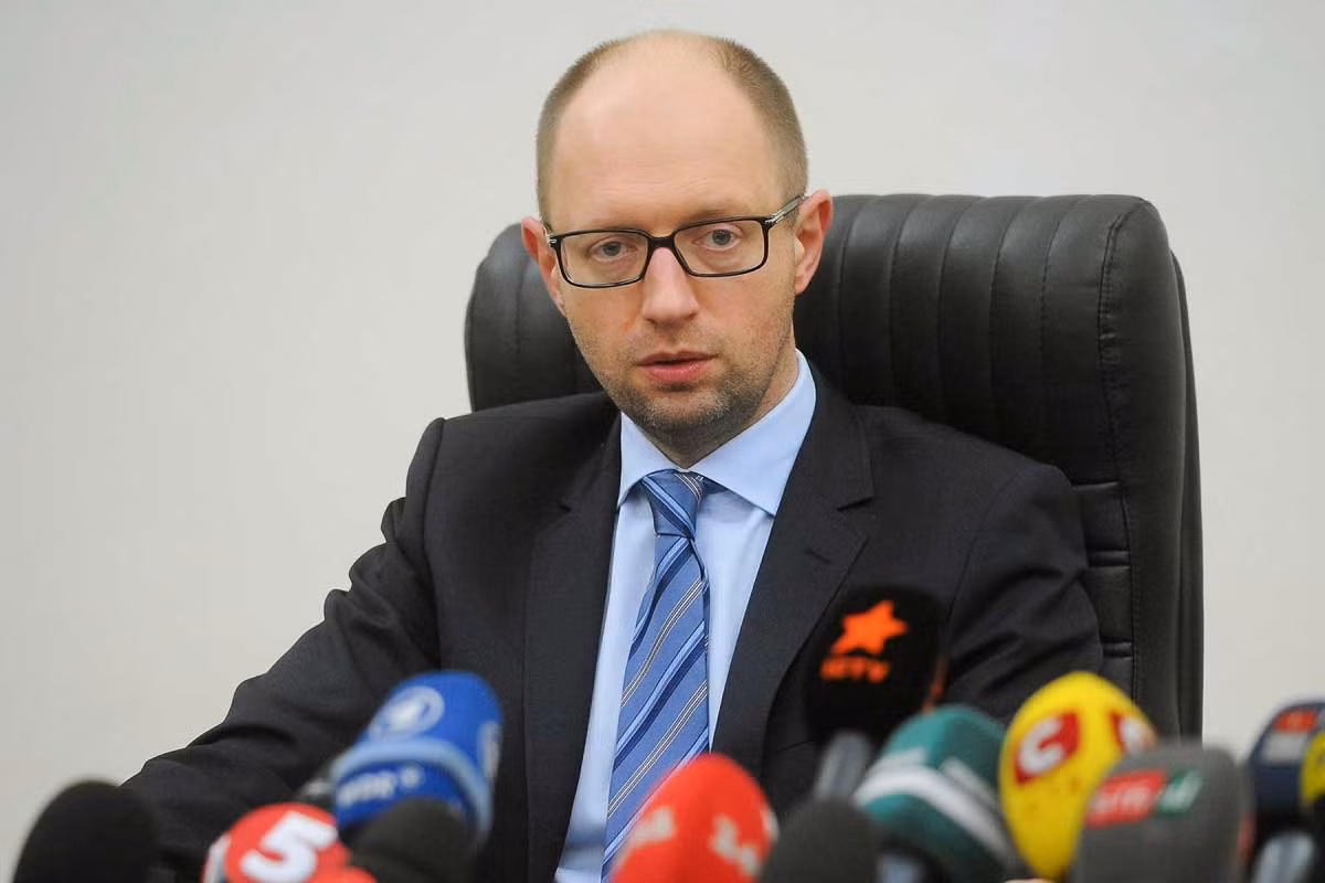 Ông Arseny Yatseniuk.