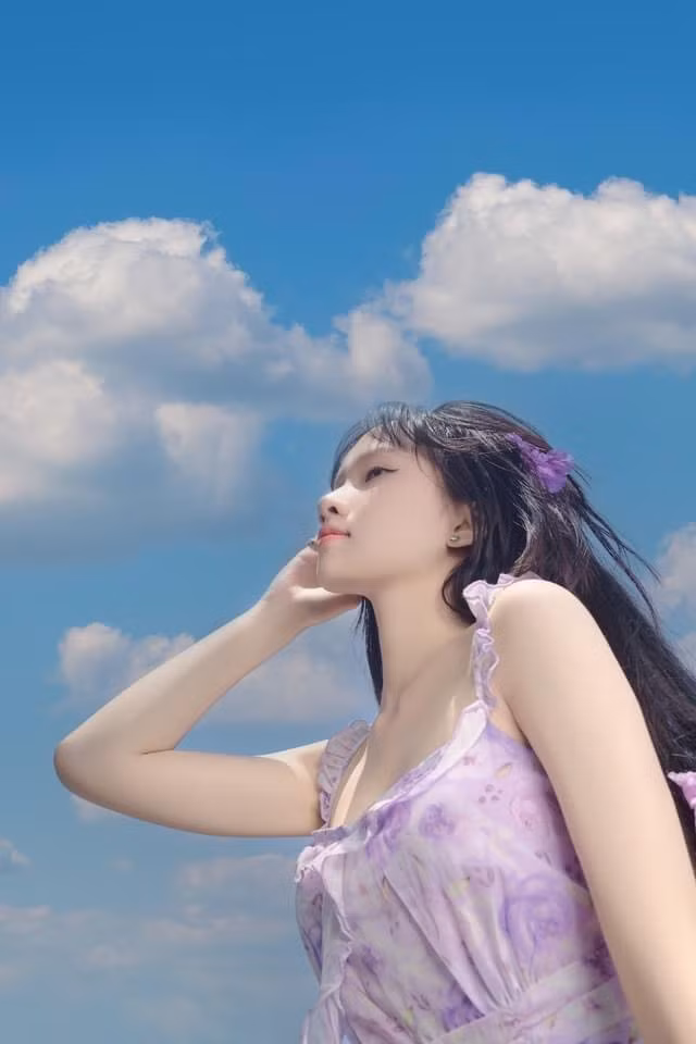 Nu sinh Dai hoc Hang hai mong mo ben sac hoa bang lang-Hinh-5