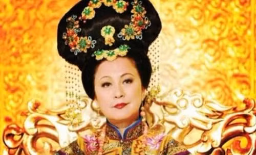 Cung nữ nào “đổi đời” khi được Càn Long chọn làm con dâu? - Hình 3 Cung nu nao “doi doi” khi duoc Can Long chon lam con dau?-Hinh-3