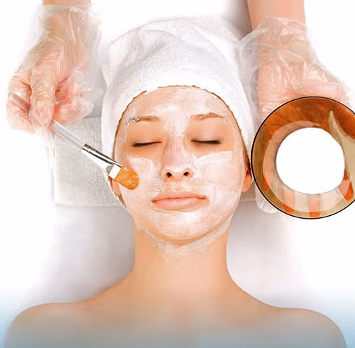Đắp mặt nạ là phương pháp đơn giản nhất để bổ sung dưỡng chất, nuôi dưỡng da đồng thời chống lão hóa. Có rất nhiều loại mặt nạ phù hợp với từng chất da, bạn nên chọn lựa thật kỹ càng. Trước khi sử dụng, bạn nên thoa một chút lên phía trong của cẳng tay để xem liệu da có bị dị dứng với thành phần nào không.