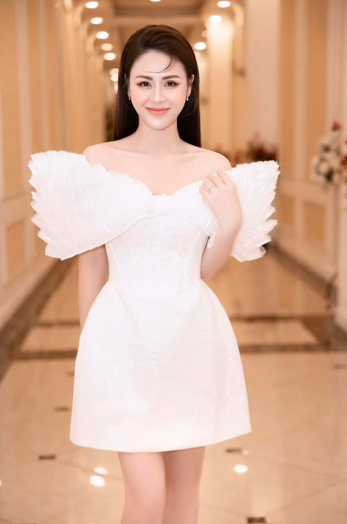 Đời thường nóng bỏng của Lương Thu Trang - bạn gái đại uý Vũ "Đấu trí". - Hình 12 Doi thuong nong bong cua Luong Thu Trang - ban gai dai uy Vu
