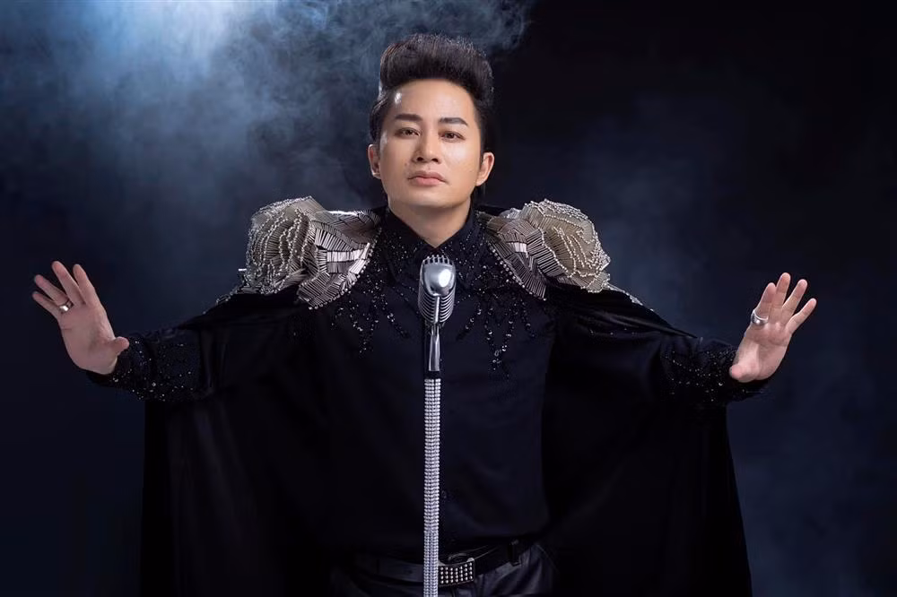 Tùng Dương "ăn mày quá khứ" 20 năm trước, diện mạo ngỡ ngàng - Hình 7 Tung Duong