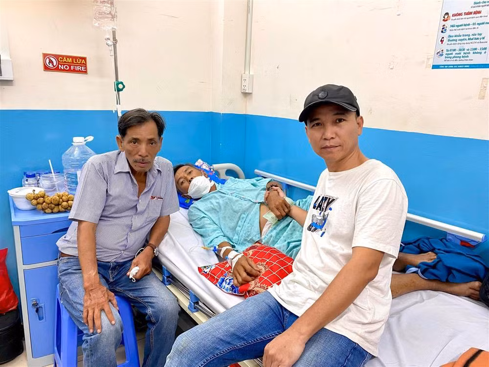 Từng tuyên bố cạch mặt Thương Tín, Tô Hiếu giờ lại "quay xe"? - Hình 3 Tung tuyen bo cach mat Thuong Tin, To Hieu gio lai