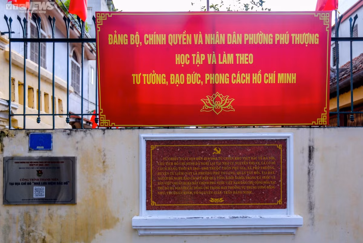Ngôi nhà lưu nhiều kỷ vật của Bác Hồ được xếp hạng Di tích Quốc gia - Hình 2 Ngoi nha luu nhieu ky vat cua Bac Ho duoc xep hang Di tich Quoc gia-Hinh-2
