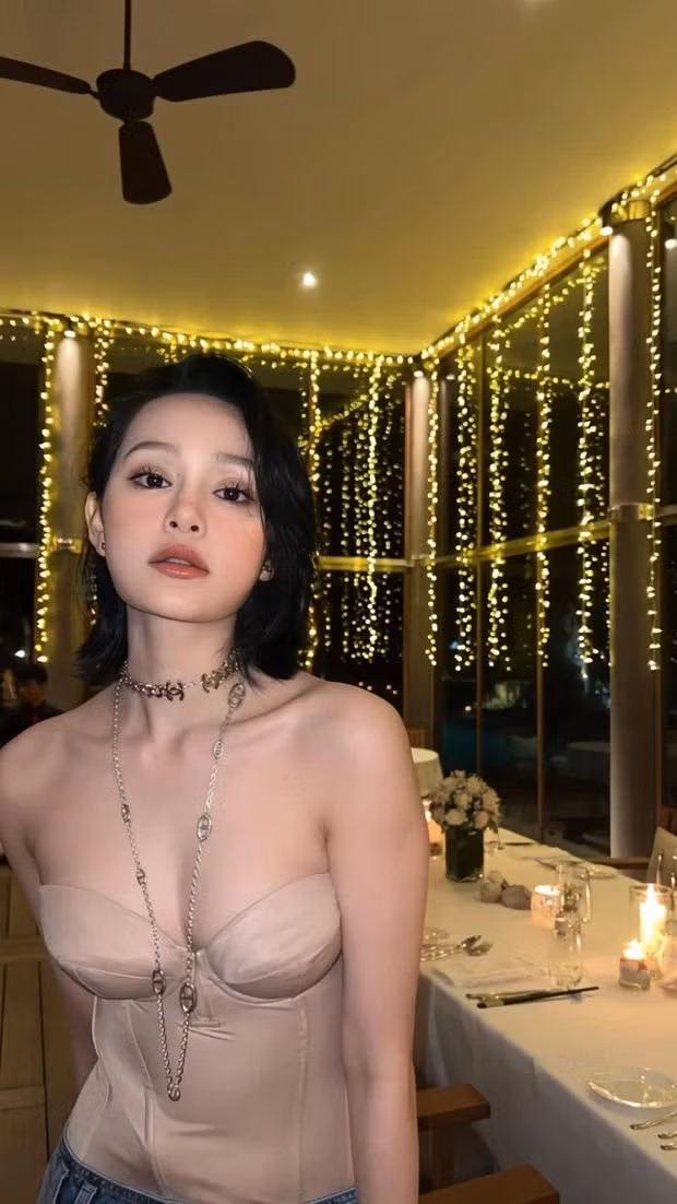 Những mỹ nhân chuộng phong cách mặc như không Nhung my nhan chuong phong cach mac nhu khong