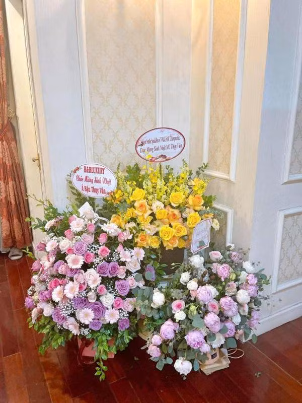 Ngoai can nha, A hau Thuy Van con lam duoc dieu ai cung ne-Hinh-15