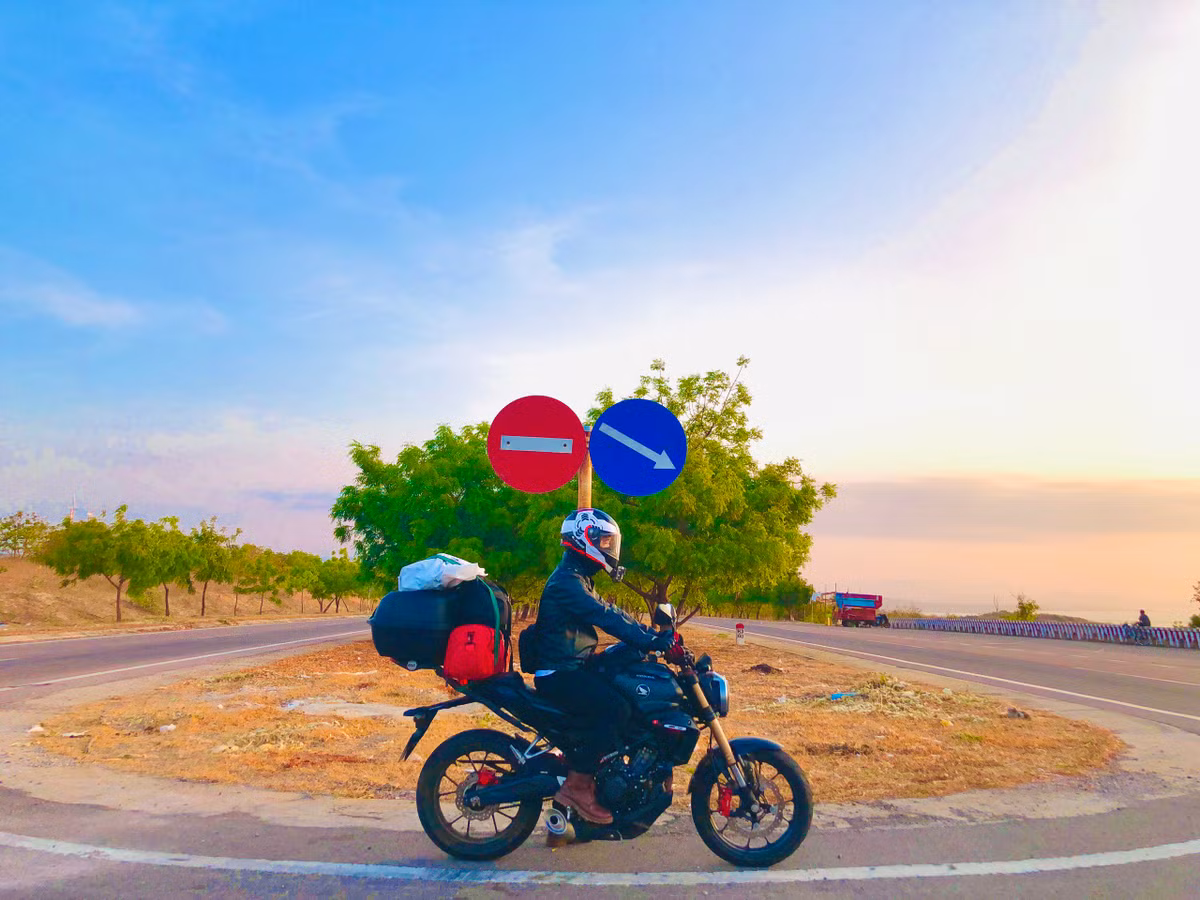Chang trai mot minh di phuot xuyen Viet-Hinh-2