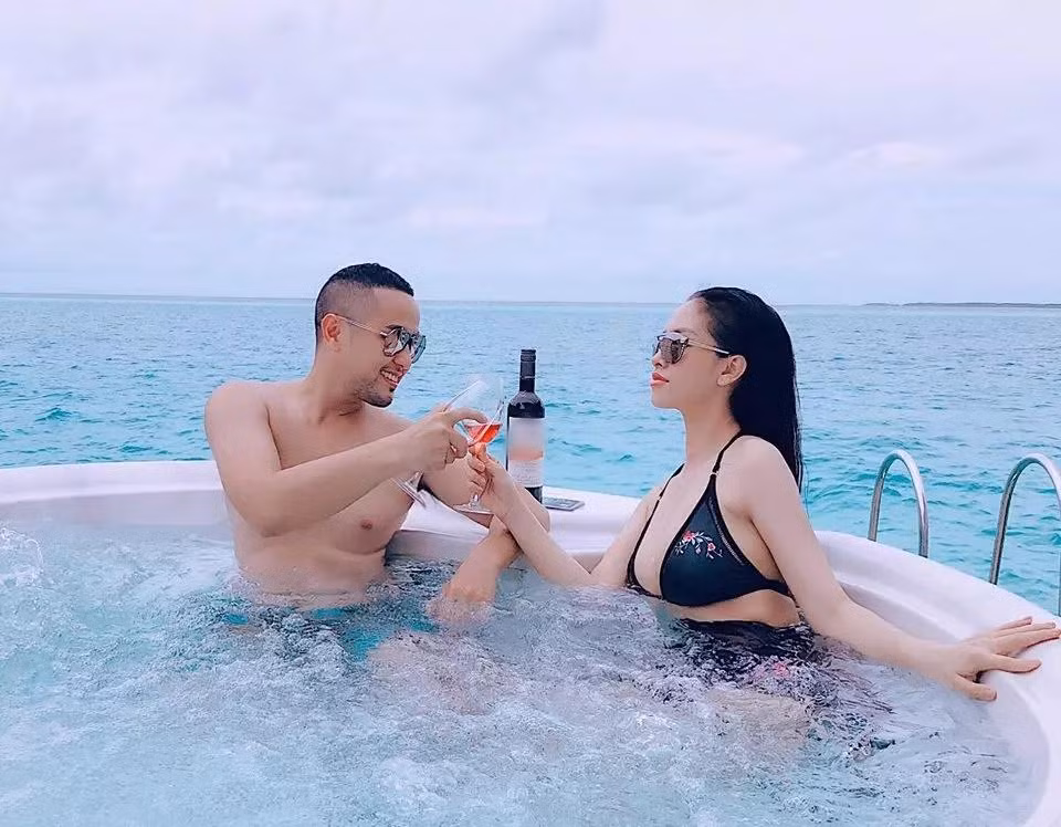Cuoc song chuan rich kid 2 con nha Bao Tran - Trang Pilla