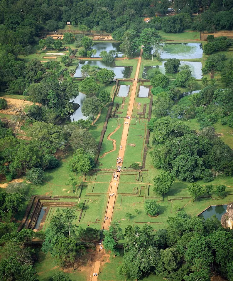 "Sư thành" - công trình cổ đại ẩn giữa núi rừng Sri Lanka ảnh 2