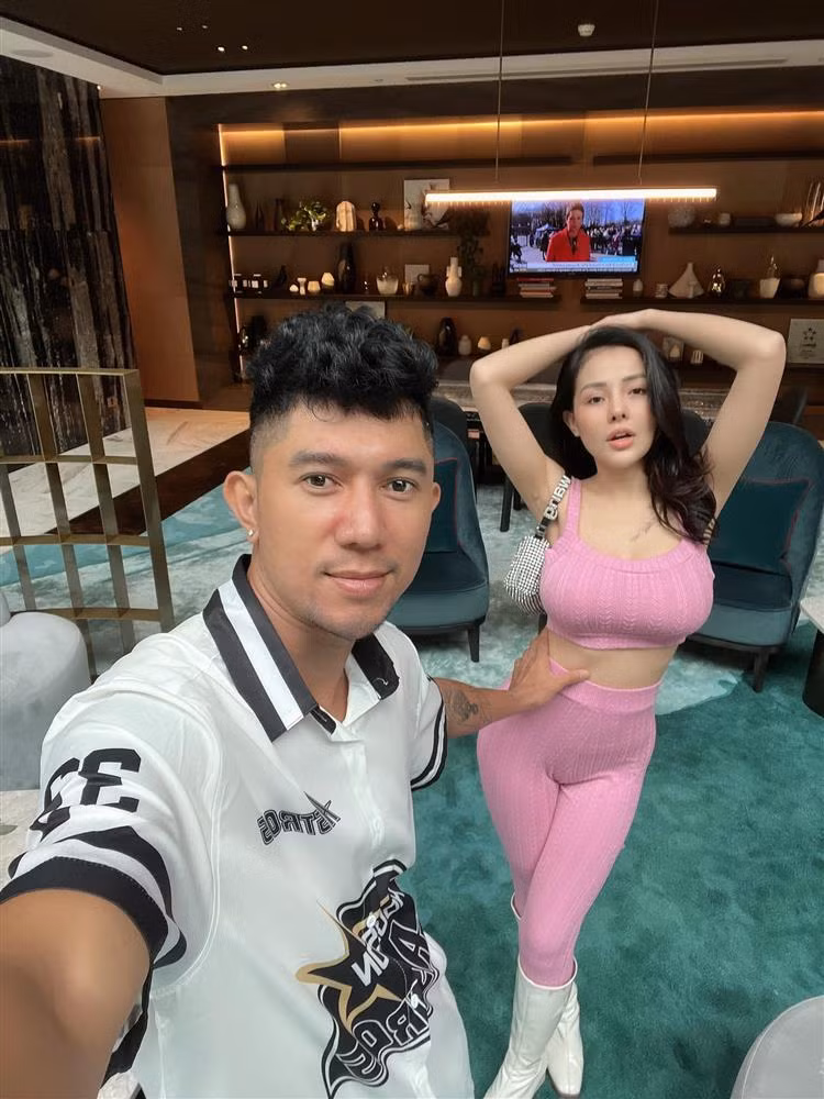 Luong Bang Quang xung 'chi' voi Ngan 98, tuyen bo giat vay?-Hinh-5