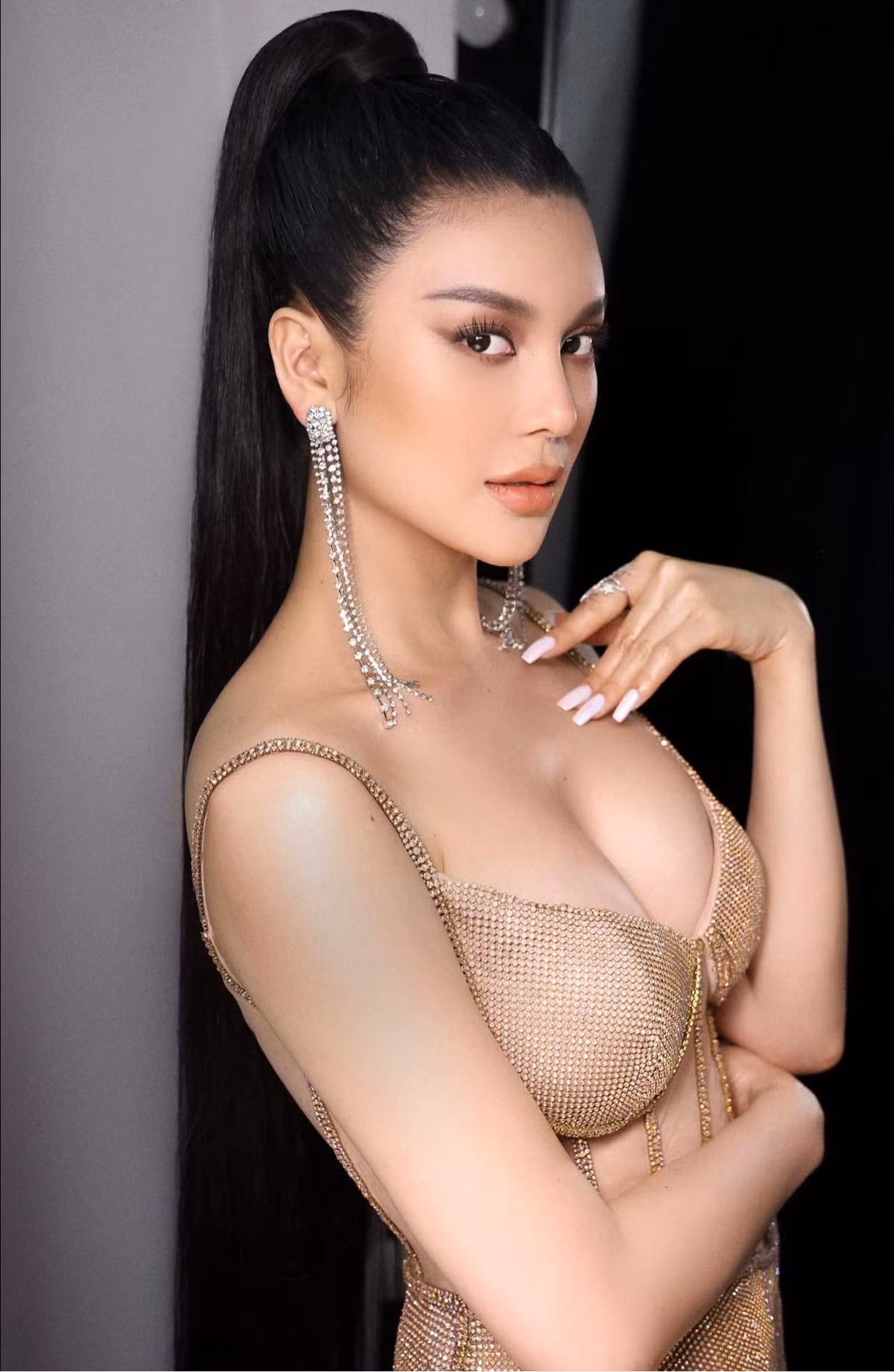 Vo truong thon phim ‘Me rom’ lo ‘dai gia', tung bi phan boi-Hinh-3