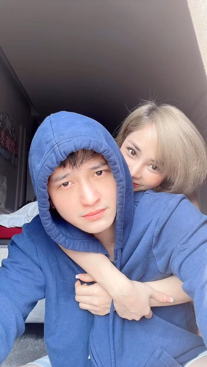 Bạch Lan Phương phản ứng sao khi bị mỉa mai dùng Huỳnh Anh như phá? - Hình 3 Bach Lan Phuong phan ung sao khi bi mia mai dung Huynh Anh nhu pha?-Hinh-3
