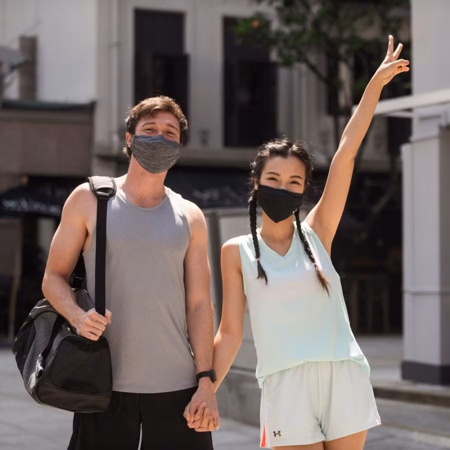 Gu thoi trang dong dieu cua vo chong MC Hoang Oanh truoc khi ly hon-Hinh-3