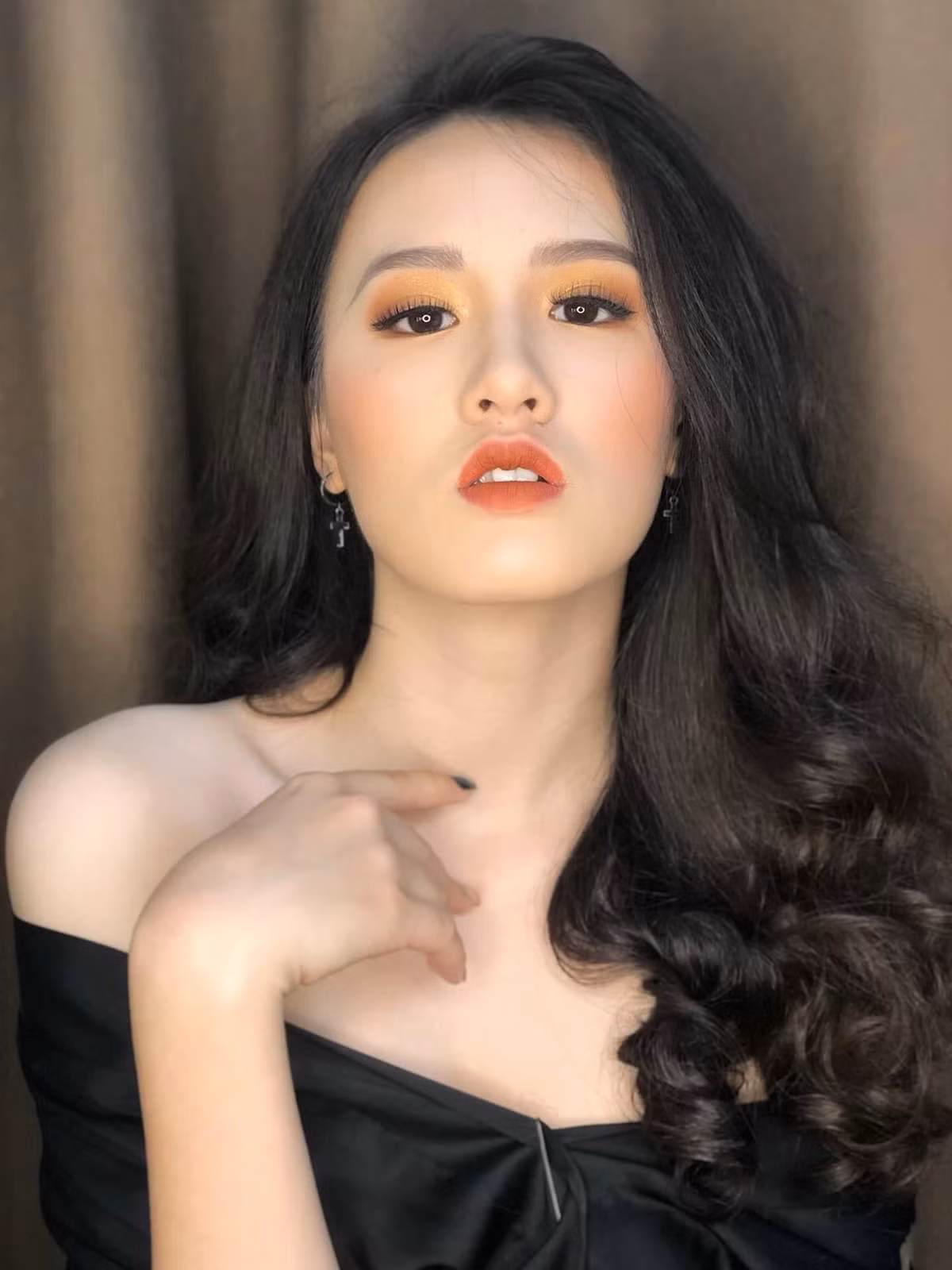 Cô cho biết thường xuyên gặp khó khăn và thất bại trong cuộc sống. Điều này đến từ việc chủ quan và không có sự chuẩn bị kỹ càng. Sau này, khi nhận ra những thiếu sót đó, cô luôn chuẩn bị thật tốt, từ các kỹ năng mềm đến kỹ năng cứng, các vật dụng cần thiết trong hoạt động. Nhờ những thất bại trước đó, đến với cuộc thi Mỹ Anh chia sẻ đã chuẩn bị đầy đủ.