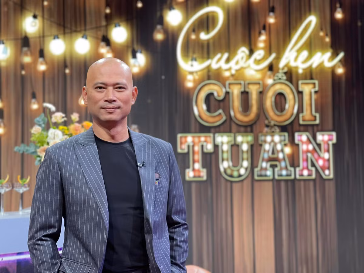 MC nam duy nhất của VTV để đầu trọc khi lên sóng là ai? - Hình 6 MC nam duy nhat cua VTV de dau troc khi len song la ai?-Hinh-6