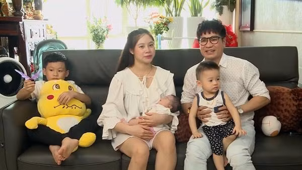 "Vua nhạc sàn" Lương Gia Huy tiết lộ hôn nhân với vợ kém 20 tuổi - Hình 2 "Vua nhạc sàn" Lương Gia Huy tiết lộ hôn nhân với vợ kém 20 tuổi ảnh 2