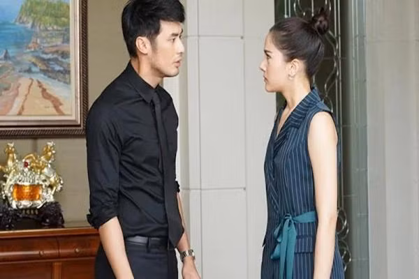 Con khong co tien nhap vien, vo giau may chuc trieu di got cam-Hinh-2