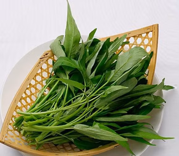 Nhung dai ky nguy hiem khi an rau muong can bo ngay-Hinh-2