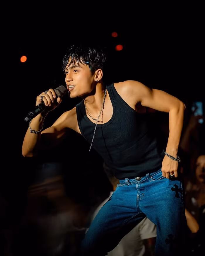 Loạt ảnh thời đi học của em trai Sơn Tùng M-TP Loat anh thoi di hoc cua em trai Son Tung M-TP