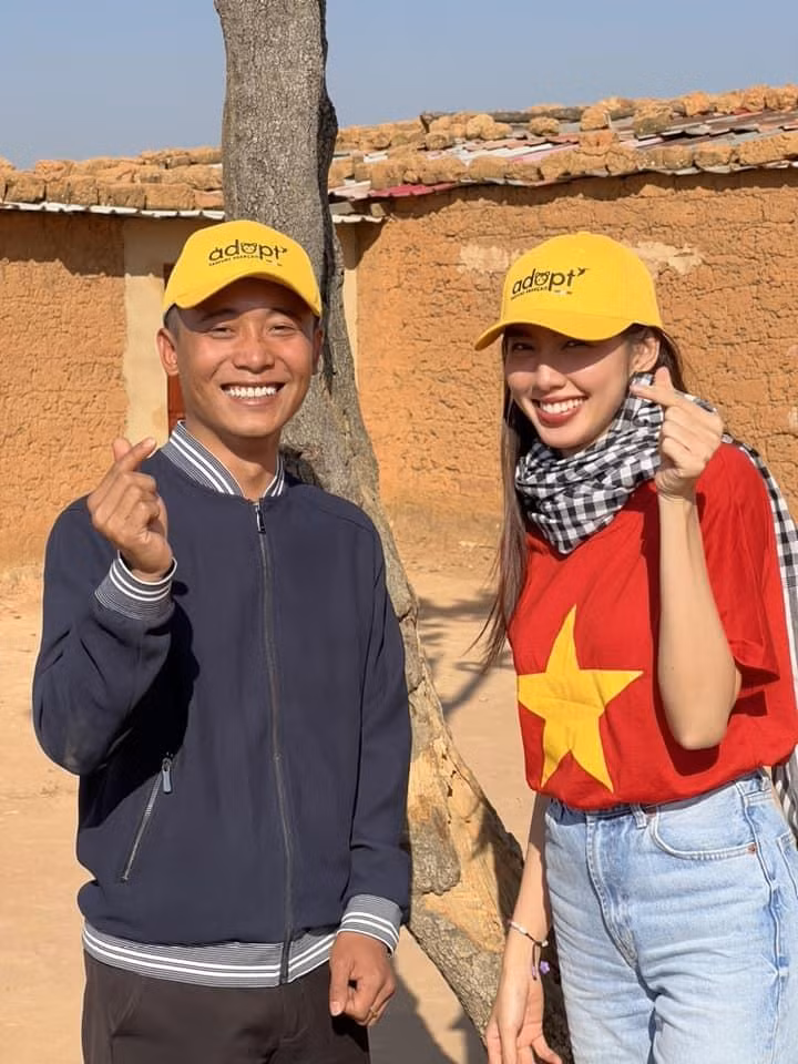 Profile cuc xin trai Tay to tinh, cau hon Hoa hau Thuy Tien