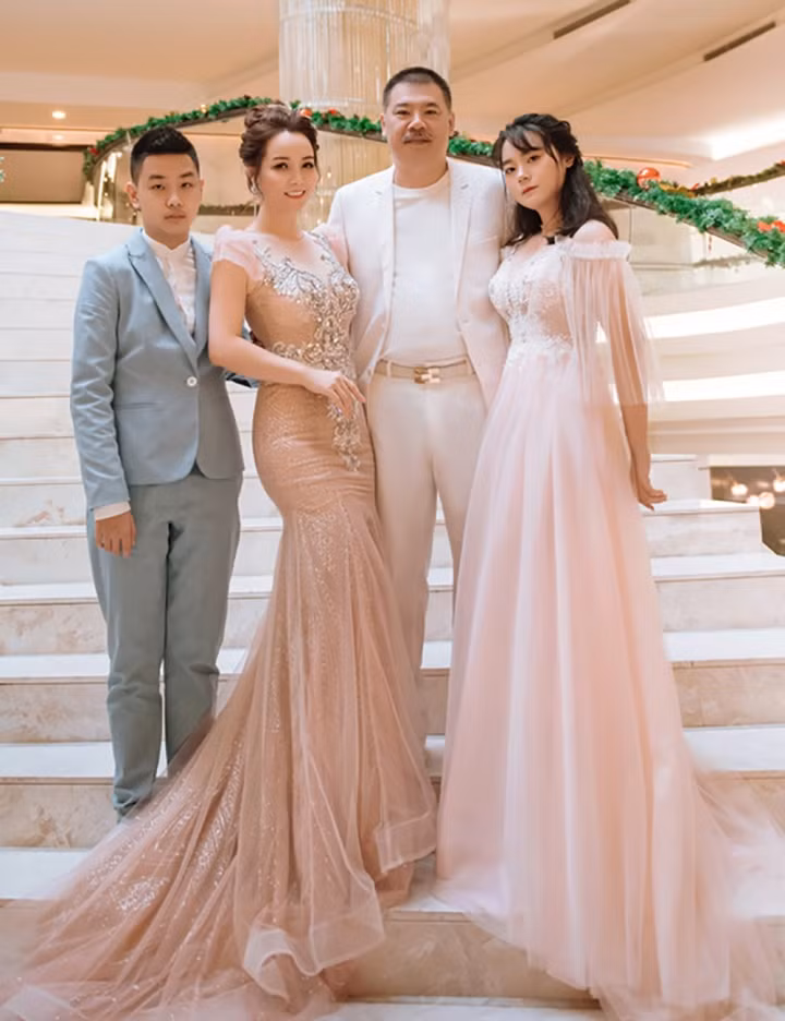 Dàn diễn viên 'Những ngọn nến trong đêm' giờ ra sao? - Hình 3 Dan dien vien 'Nhung ngon nen trong dem' gio ra sao?-Hinh-3