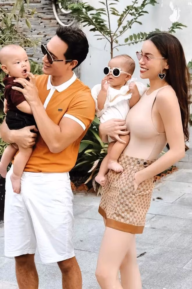 Ho Ngoc Ha khoe anh Kim Ly om con luc moi sinh-Hinh-9