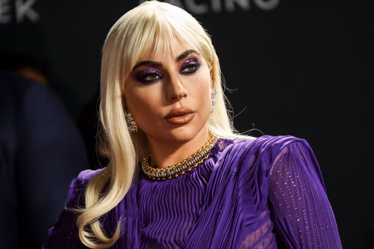 Chưa rõ sự xuất hiện của Lady Gaga trong vai Harley Quinn ở Joker: Folie à Deux sẽ thế nào, nhưng chỉ với cái gật đầu tham gia dự án, cô đã được nhà sản xuất chấp nhận mức lương 10 triệu USD. Thời gian qua, cô tập trung nhiều vào mảng phim ảnh, và từng rất thành công khi gia nhập dàn sao House of Gucci và đóng chính A Star is Born - bộ phim mang về cho cô tượng vàng Oscar đầu tiên. Ảnh: NBC News.