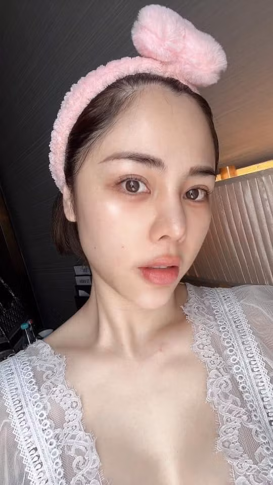 Soi mat moc vo sap cuoi cua Huynh Anh