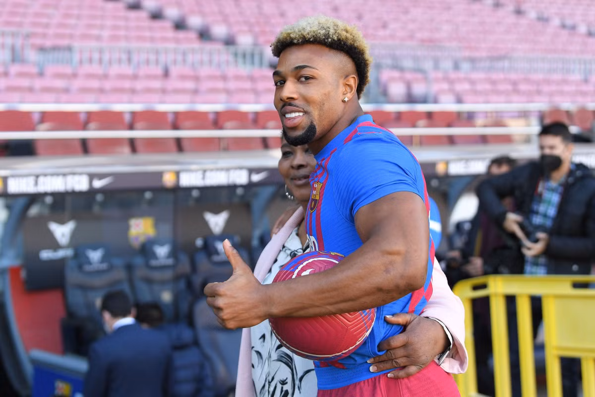 Than hinh co bap cua Adama Traore-Hinh-6