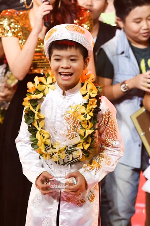 Ho Van Cuong suy dinh duong, Phuong My Chi, Quang Anh thi sao?-Hinh-8