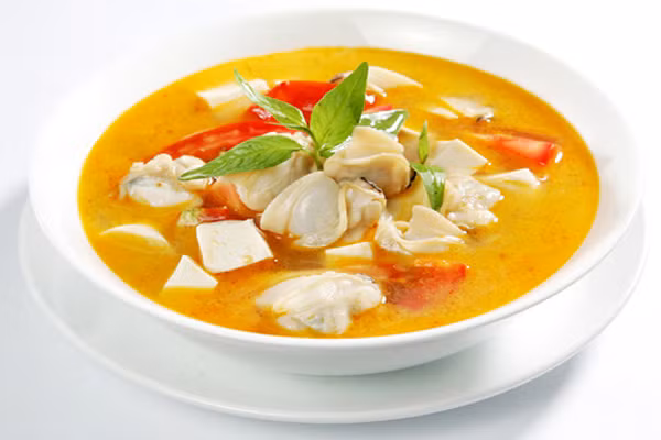 Canh ngao chua. Món canh này cho bé chan với cơm sẽ ăn được nhiều vì vị ngọt mát của nó. Ngao là một thực phẩm giàu dinh dưỡng và rất tốt cho sức khỏe. Trong thịt ngao có đầy đủ các chất protit, gluxit, lipid, nhiều vitamin và những khoáng chất cần thiết cho cơ thể. Các mẹ đừng bỏ lỡ loại canh hải sản này trong bữa ăn hàng tuần của con nhé.