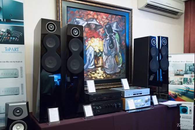 Hệ thống Yamaha Stereo.