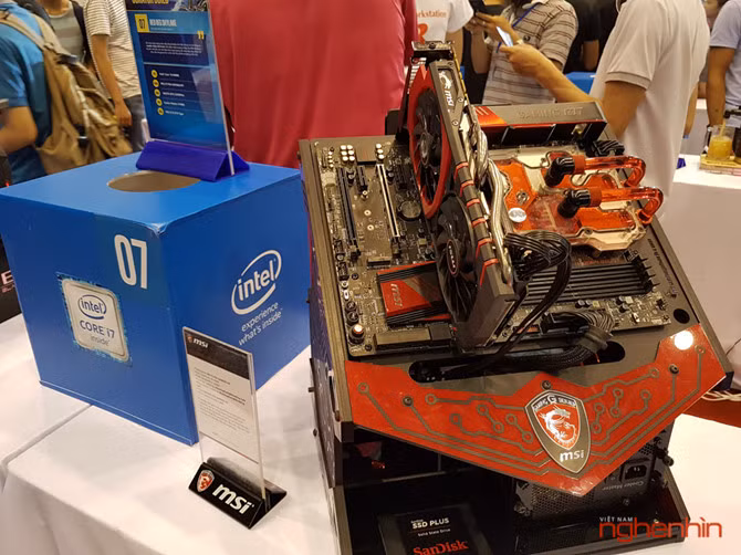 Cỗ máy của MSI với vi xử lý Core i5 5600K, SSD 120GB, GTX 970.