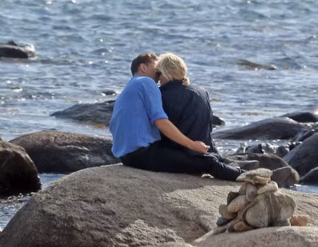 Vua chia tay da co ngay tinh moi: Co phai bac tinh? - Anh 1