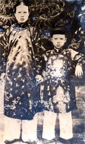 Mau than vua Bao Dai tu cung nu tro thanh Tu Cung Hoang thai hau?-Hinh-2