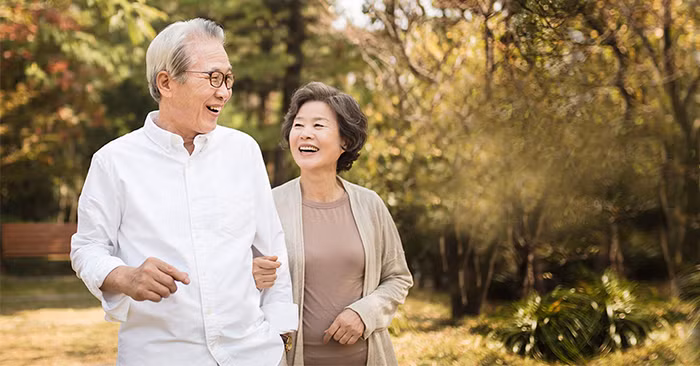 Biết mình không có tiền thì có người chỉ muốn bắt nạt bạn. Ngược lại, nếu bạn chứng tỏ mình có tiền thì càng có nhiều kẻ ác, thậm chí bạn còn khó biết được người trước mặt mình là thật lòng hay giả dối.