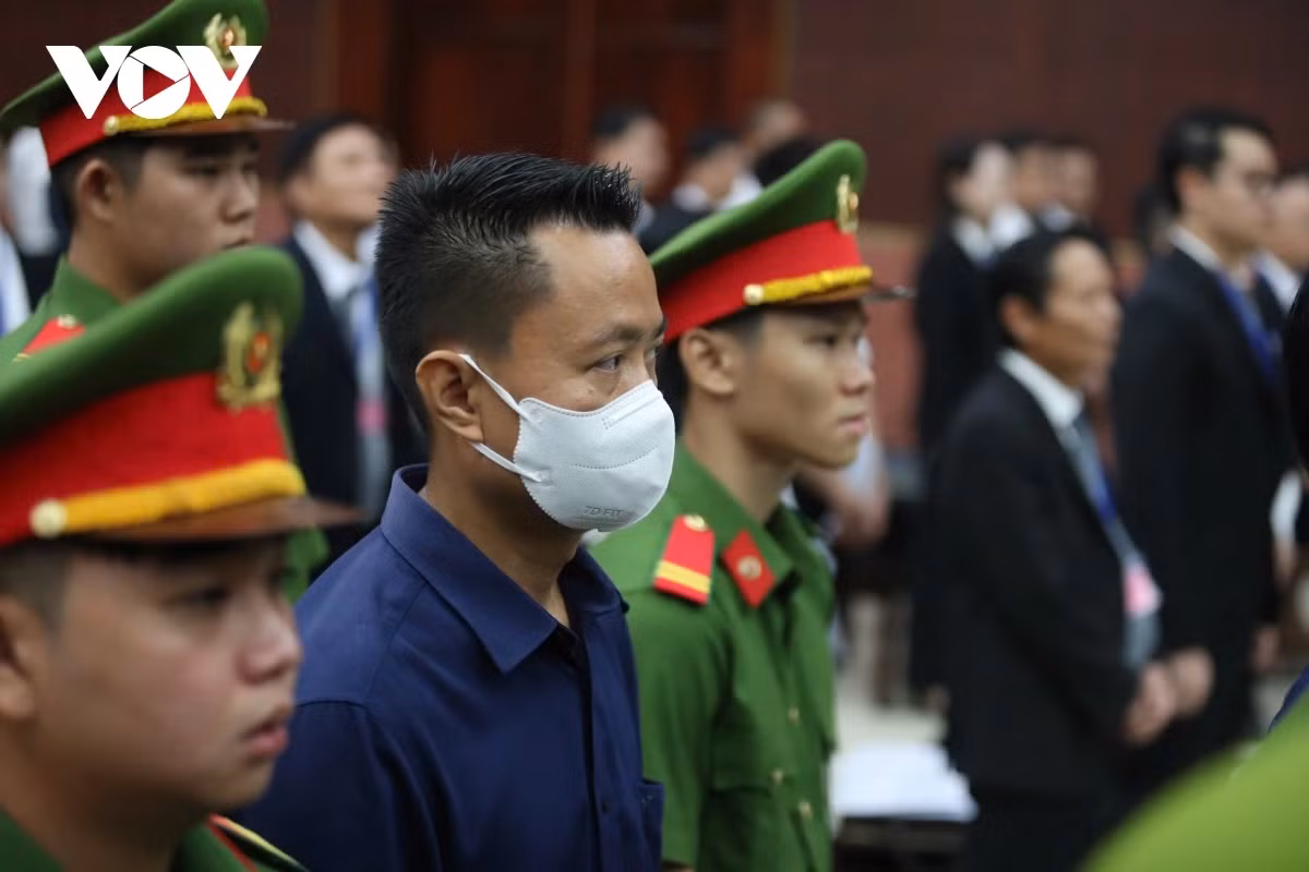 Số tiền "khủng" khiến phiên tòa xét xử bà Trương Mỹ Lan phải tạm dừng - Hình 3 So tien