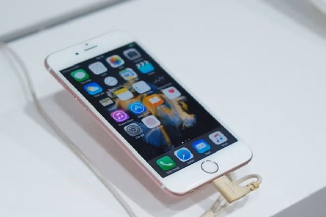 Meo chon iPhone cu dip cuoi nam, tranh hang da bi danh cap