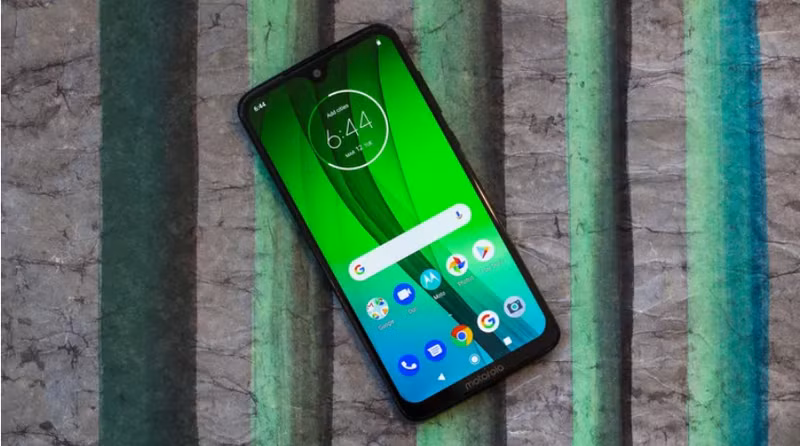 Motorola Moto G7 là một trong những smartphone giá cả phải chăng nhất trong dòng Android hiện nay với nhiều tính năng đáng tin cậy. Mặc dù loa đơn của nó không cung cấp âm thanh lớn nhất; Hình ảnh và video trong điều kiện ánh sáng yếu không tốt nhưng bù lại G7 có camera kép phía sau, thời lượng pin bền và thiết kế bóng bẩy./.