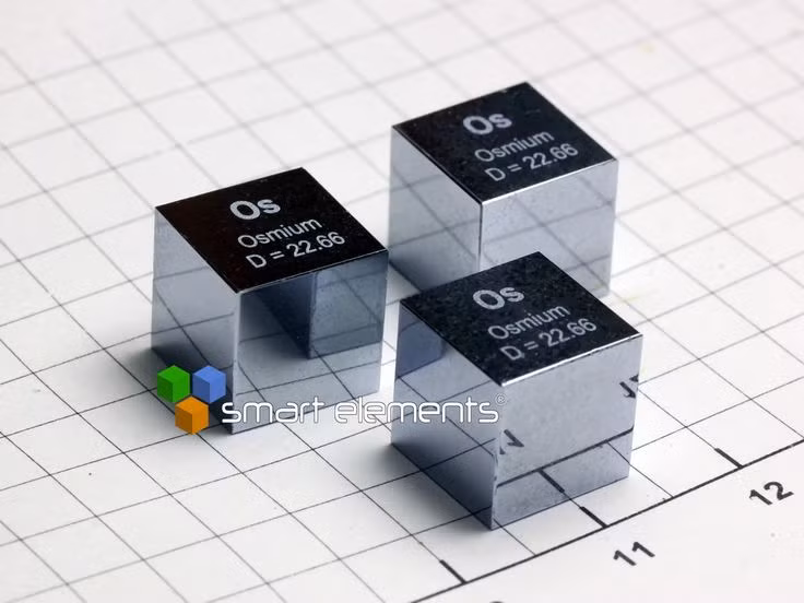  3. Một trong những nguyên tố hiếm nhất trên Trái Đất. Osmium có mặt trong tự nhiên với tỉ lệ cực kỳ thấp, thường chỉ tìm thấy trong các quặng bạch kim. Ảnh: Pinterest.