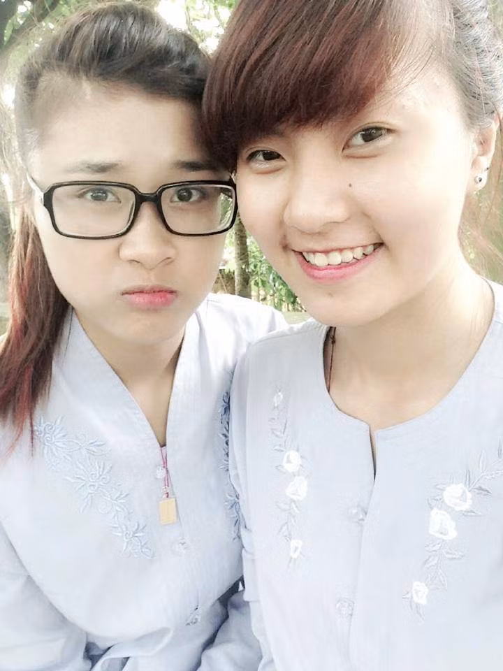 ...và thu hút sự quan tâm, bình luận của bạn bè.