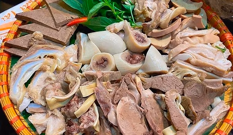 Vo chong cung bi nhoi mau nao, thu pham la loai gia vi nay-Hinh-3